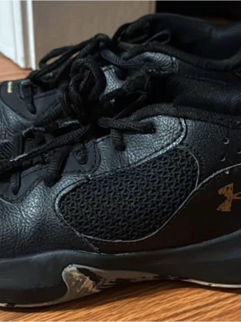 Under Armour Kids Black Low-Top Sneakers